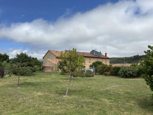 Casa en Venta en Valle de Valdelucio
