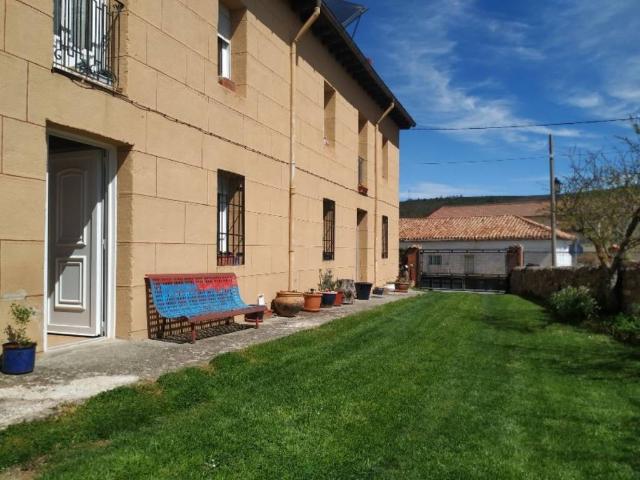Casa en Venta en Valle de Valdelucio