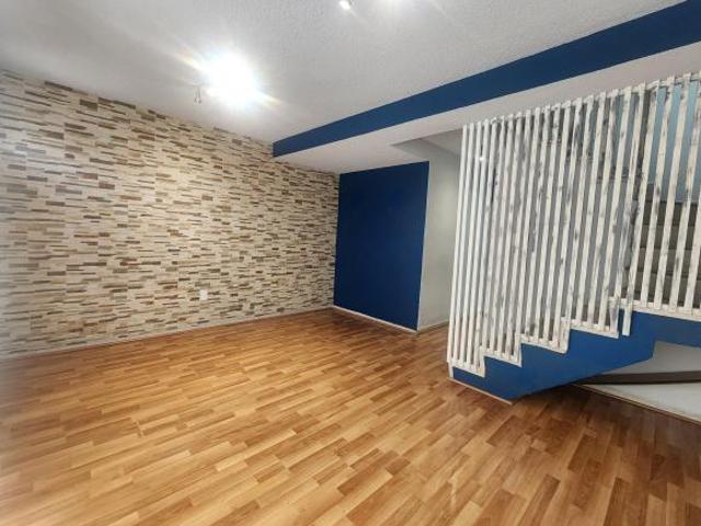 CASA EN VENTA EN VALLE DEL TENAYO TLALNEPANTLA ESTADO DE MEXICO