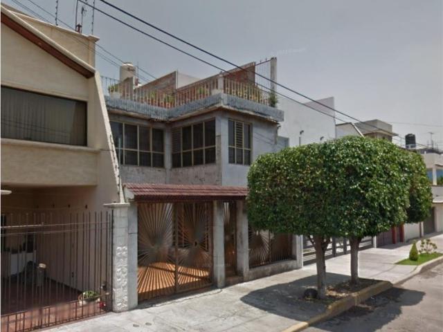 Casa en venta en Valle del Tepeyac, Gustavo A. Madero, Ciudad de México