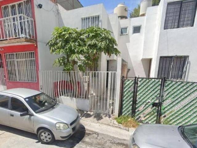 CASA EN VENTA EN VALLE DEL CEDAZO EN AGUASCALIENTES