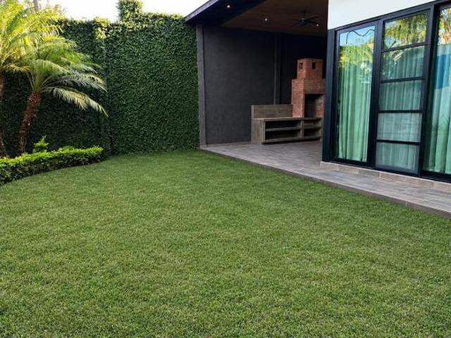 CASA EN VENTA EN VALLE DEL CRISTAL CARR NACIONAL