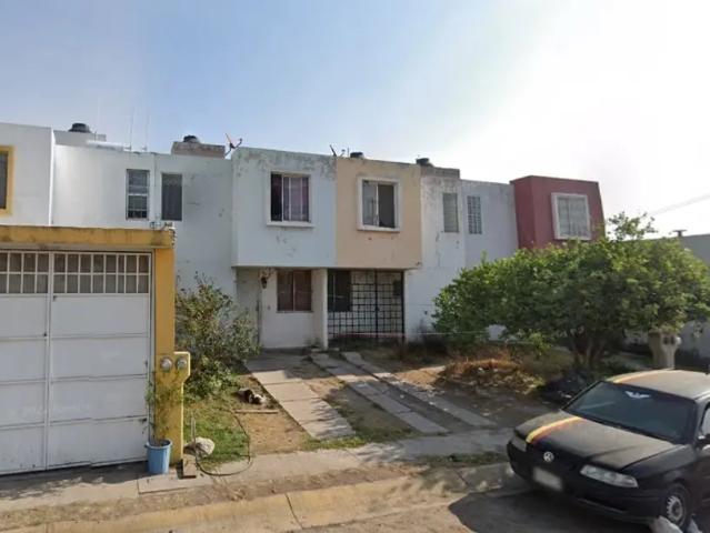 Casa en venta en Valle Dorado, Tlajomulco de Zúñiga, Jalisco