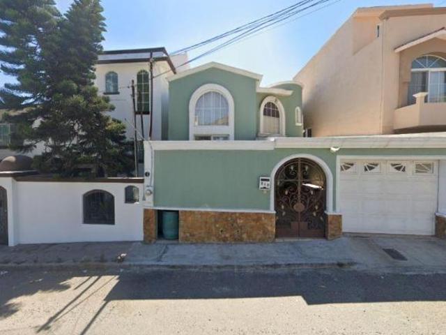 CASA EN VENTA EN VALLE DORADO, ENSENADA, BAJA CALIFORNIA