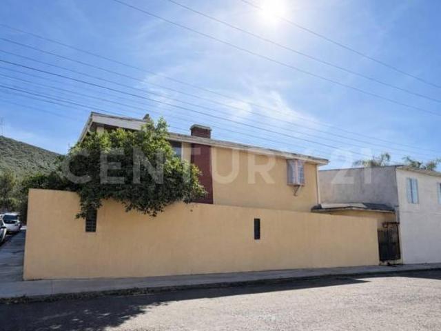 CASA EN VENTA EN VALLE DORADO SECCIÓN RIOS
