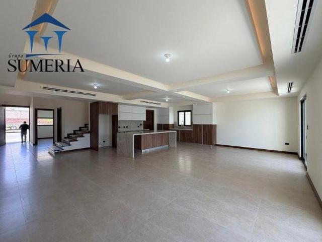 Casa en Venta en Valle Escondido