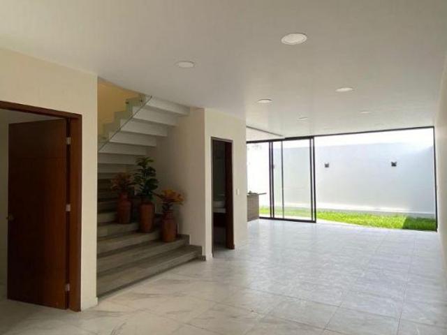 Casa en Venta en Valle imperial Palmira 1236
