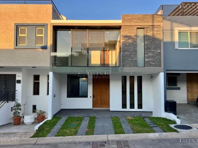CASA EN VENTA EN VALLE IMPERIAL ZAPOPAN JALISCO