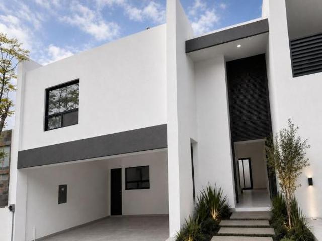 CASA EN VENTA EN VALLE PONIENTE, LOS CENIZOS