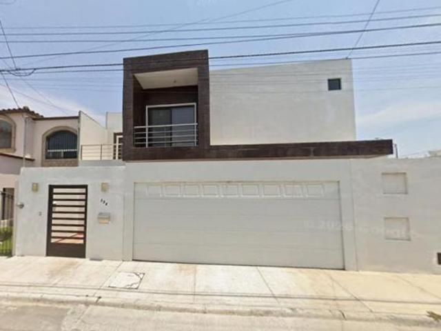 CASA EN VENTA EN VALLE REAL 2do SECTOR SALTILLO