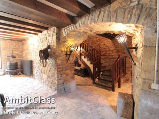 Casa en venta en Vallfogona de Riucorb. Castillo de la Orden de los Templarios. Casas Vallfogona de.