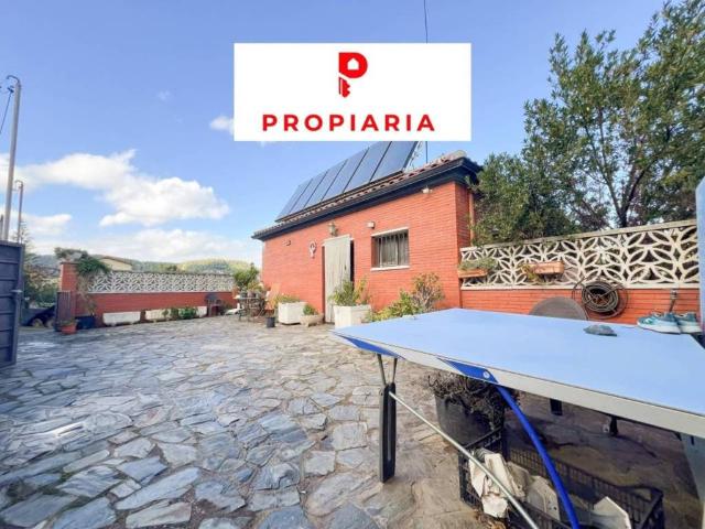 Casa en Venta en Vallirana