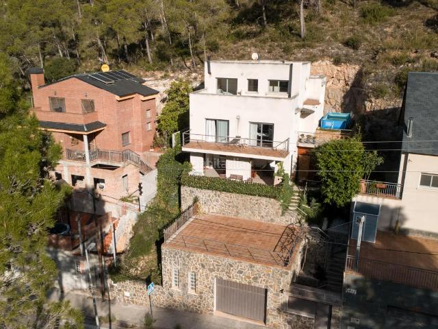 Casa en venta en Vallirana. Casa a Vallirana!. Casas.