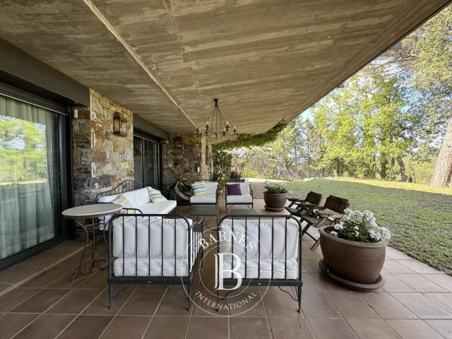 Casa en venta en Vallromanes. Casas.