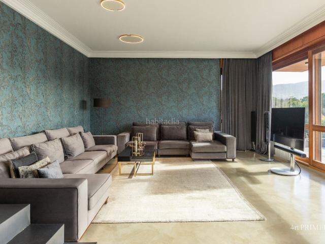 Casa en venta en Vallromanes. Exclusiva casa en Vallromanes con vistas y jardín magníficos. Casas.