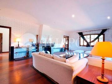Casa en venta en Vallromanes. Finca de lujo junto al Golf Vallromanes, en Barcelona. Casas.