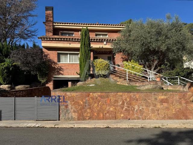 Casa en venta en Vallromanes. Xalet en Zona centro de Vallromanes. Casas.