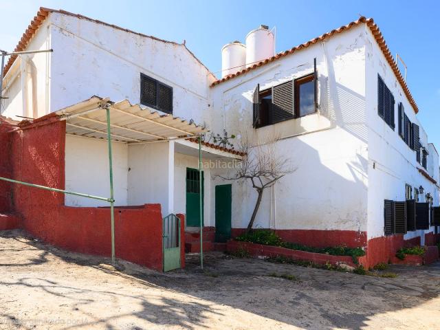 Casa en venta en Valsequillo de Gran Canaria. Gran finca de 5.500m2 con casa independiente en Las Vegas de Valsequillo Posibilidad de dos viviendas. Casas Valsequillo de Gran.