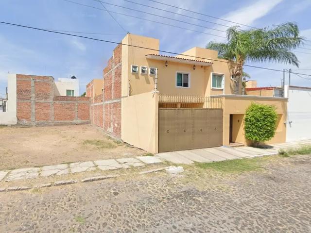 Casa en Venta en Vasco de Quiroga, La Piedad Recuperación Bancaria