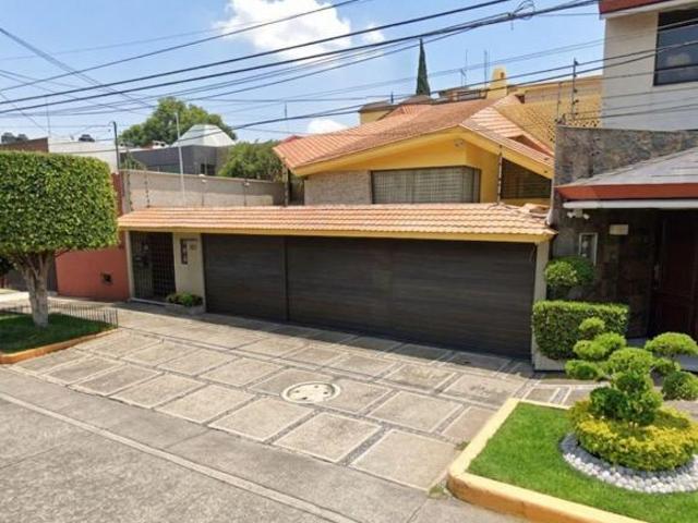 Casa en venta en Vasco de Quiroga, Satélite, Naucalpan de Juárez, México