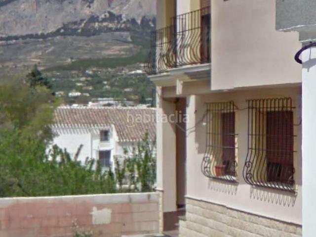 Casa en venta en Vélez Rubio. SE VENDE inmueble ALQUILADO en VélezRubio. Casas Vélez.