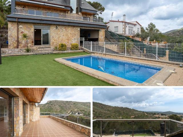 Casa en venta en Vendrell El, Mas Borràs Coto del Rey Costa Dorada. Casa con piscina y vistas a la montaña en Mas Borràs. Casas Vendrell.