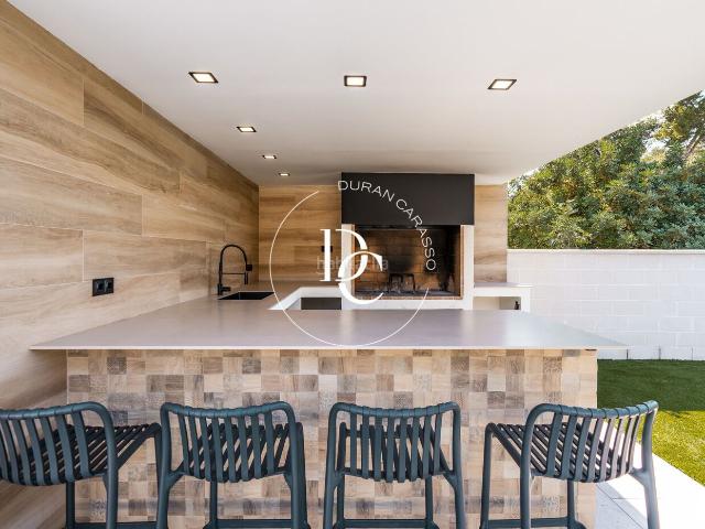 Casa en venta en Vendrell El, Centre Costa Dorada. Casa de 359 m2 con vistas en venta en La Muntanyeta, El Vendrell. Casas Vendrell.