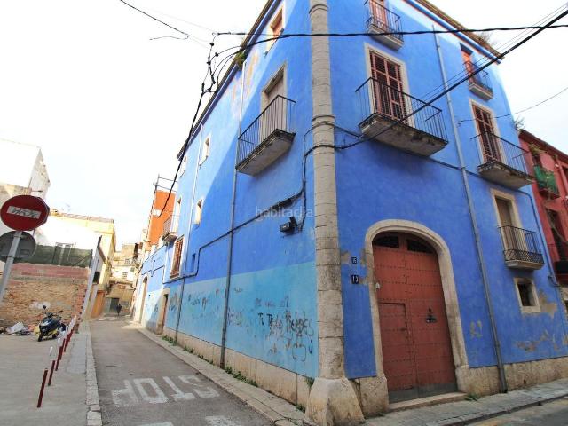 Casa en venta en Vendrell El, Centre Costa Dorada. Gran casa centenaria en el corazón de El Vendrell 558 m con infinitas posibilidades. Casas Vendrell.