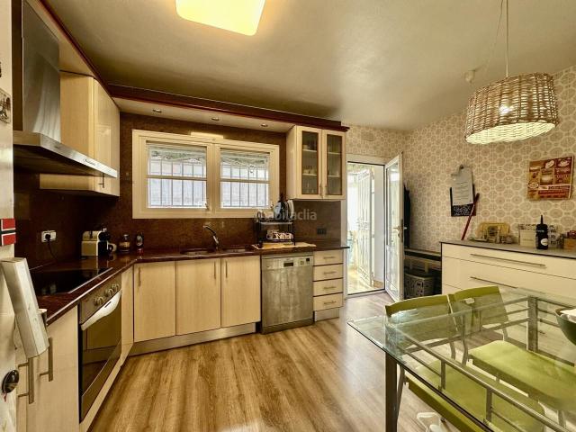 Casa en venta en Vendrell El, El Tancat Mas d´en Gual Costa Dorada. Casa con patio, garaje y almacén en El Vendrell. Casas Vendrell.