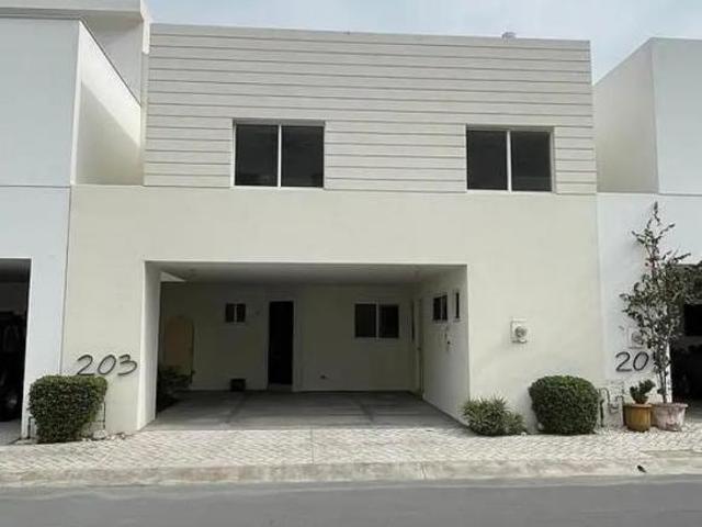 Casa en venta en Ventanas a la Huasteca, Santa Catarina, N.L