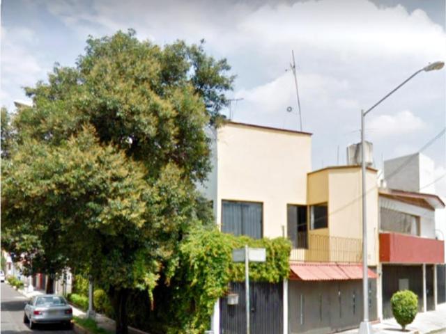 Casa en venta en Vergel de Coyoacan, Tlalpan, Ciudad de México