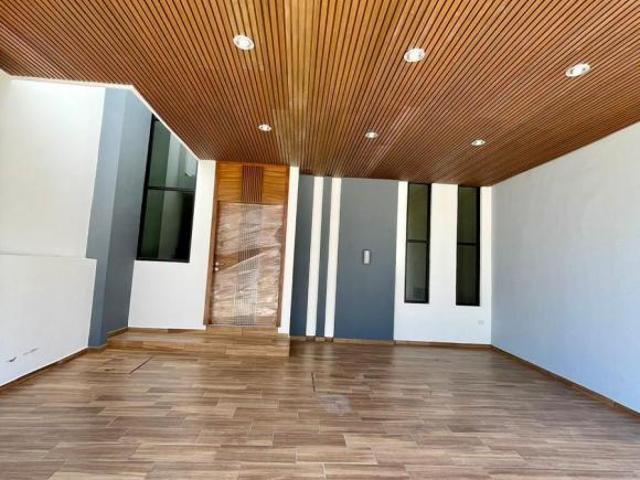 Casa en venta en Versalles