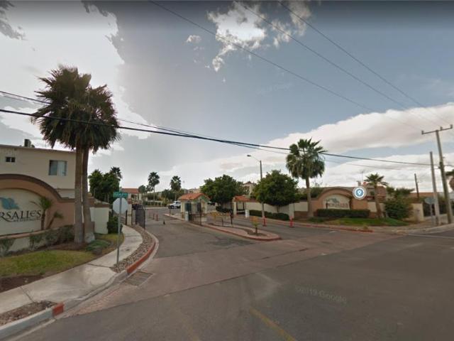 Casa en venta en Versalles Residencial, Mexicali, Baja California