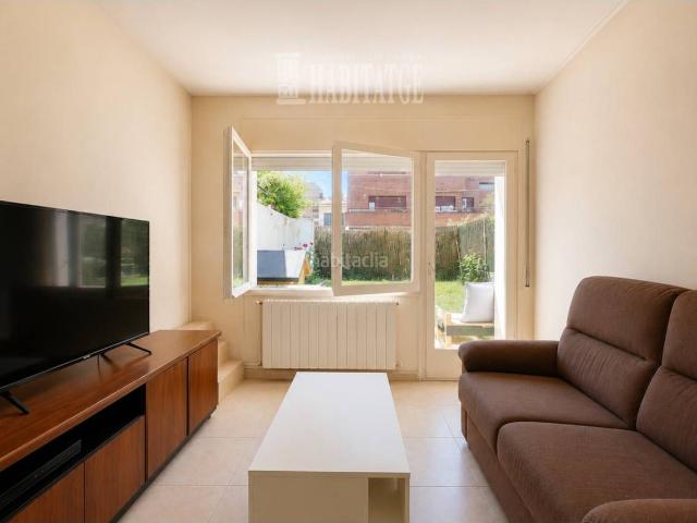 Casa en venta en Vic, Estadi Santa Anna. Casa en venta en Vic. Casas.