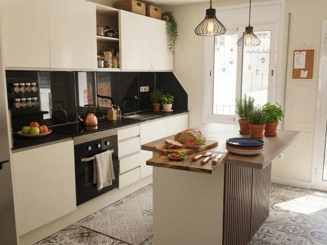 Casa en venta en Vic, Remei La Guixa. Es ven magnífica casa a Vic. Casas.