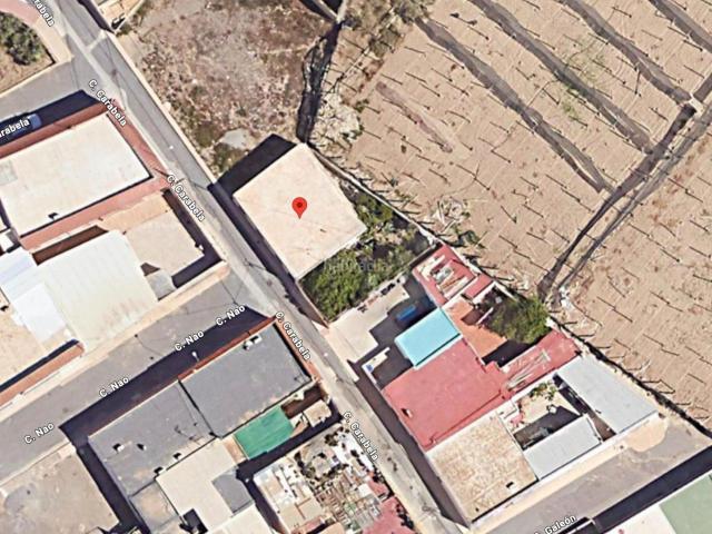 Casa en venta en Vícar, La Gangosa. Casa en Barrio Archilla con Jardín. Casas.