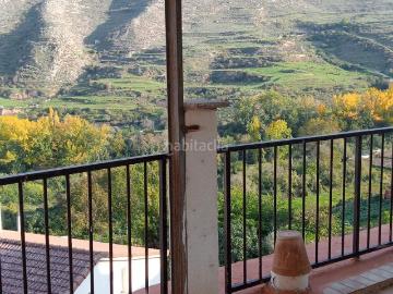 Casa en venta en Viguera. Casa en Viguera con terraza. Casas.