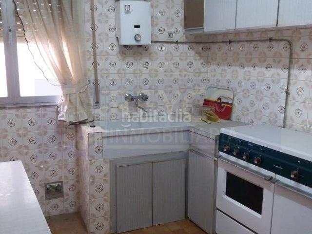 Casa en venta en Viguera. CASA PARA REFORMAR EN VENTA EN VIGUERA. Casas.