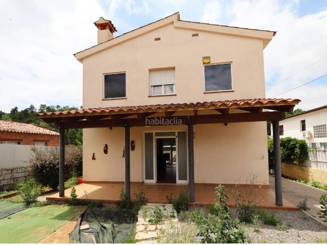 Casa en venta en Vidreres, Aiguaviva Parc. Casa o chalet independiente en venta en Urbanización Aiguaviva Park. Casas.