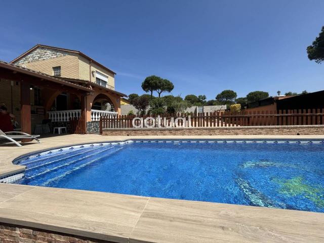 Casa en venta en Vidreres, La Goba. Venta de casa en Vidreres. Casas.