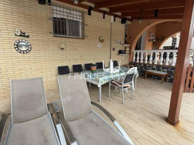 Casa en Venta en Vidreres