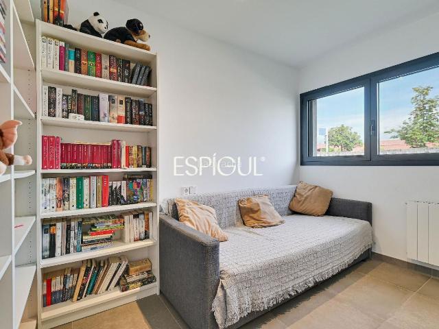 Casa en venta en Vilablareix. Exclusiva casa en Vilablareix de 4 habitaciones. Casas.