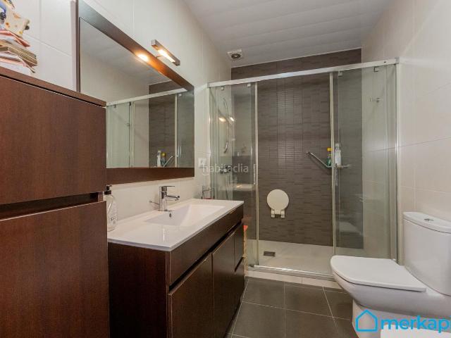 Casa en venta en Viladecans, Vilamarina. Oportunidad en Viladecans para constructores, promotores e inversores. Casas.