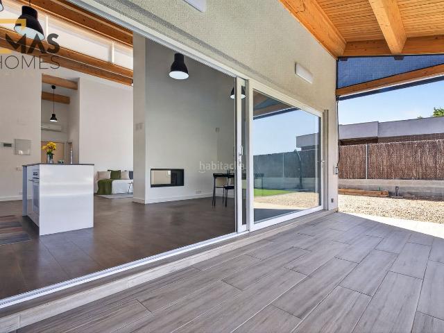 Casa en venta en Viladecavalls. Casas.