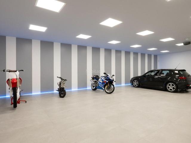 Casa en venta en Vilagarcía de Arousa, Cornazo. Exclusiva Casa Nueva en Vilagarcía de Arousa por 1,500,000. Casas Vilagarcía de.