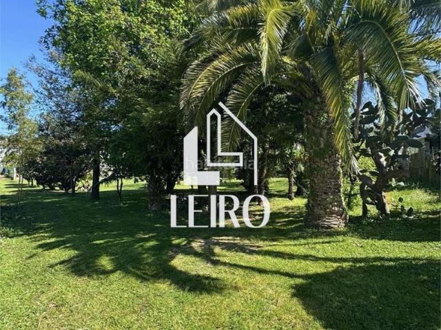 Casa en venta en Vilagarcía de Arousa, Vilagarcía. CASA LISTA PARA ENTRAR CON TERRENO DE 2137 M2. Casas Vilagarcía de.