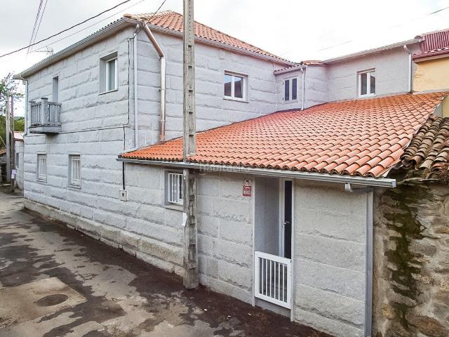 Casa en venta en Vilamarín. Casa en venta en Vilardevos, 8 dormitorios. Casas.