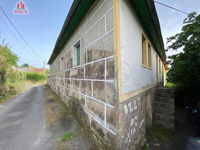 Casa en venta en Vilamarín. SE VENDE CASA PARA REFORMAR EN LA ZONA DE VILAMARIN. Casas.