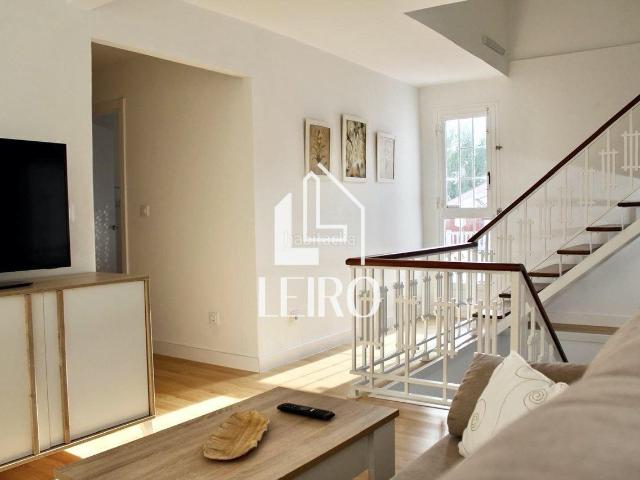 Casa en venta en Vilanova de Arousa. CASA CÉNTRICA REFORMADA CON PATIO. Casas Vilanova de.