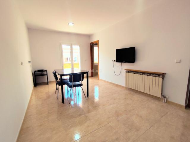 Casa en venta en Vilanova del Camí. Casa + gran garaje + 2 terrazas + anexo independiente. Casas Vilanova del.